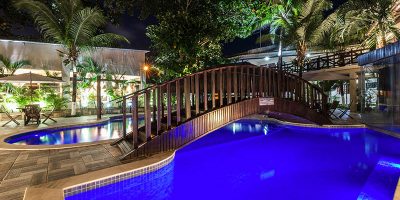 Pousada Recanto do Lobo Piscina noite